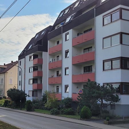 Ihr Bett Mit Blick Auf Die Weinberge Bad Duerkheim Exterior photo