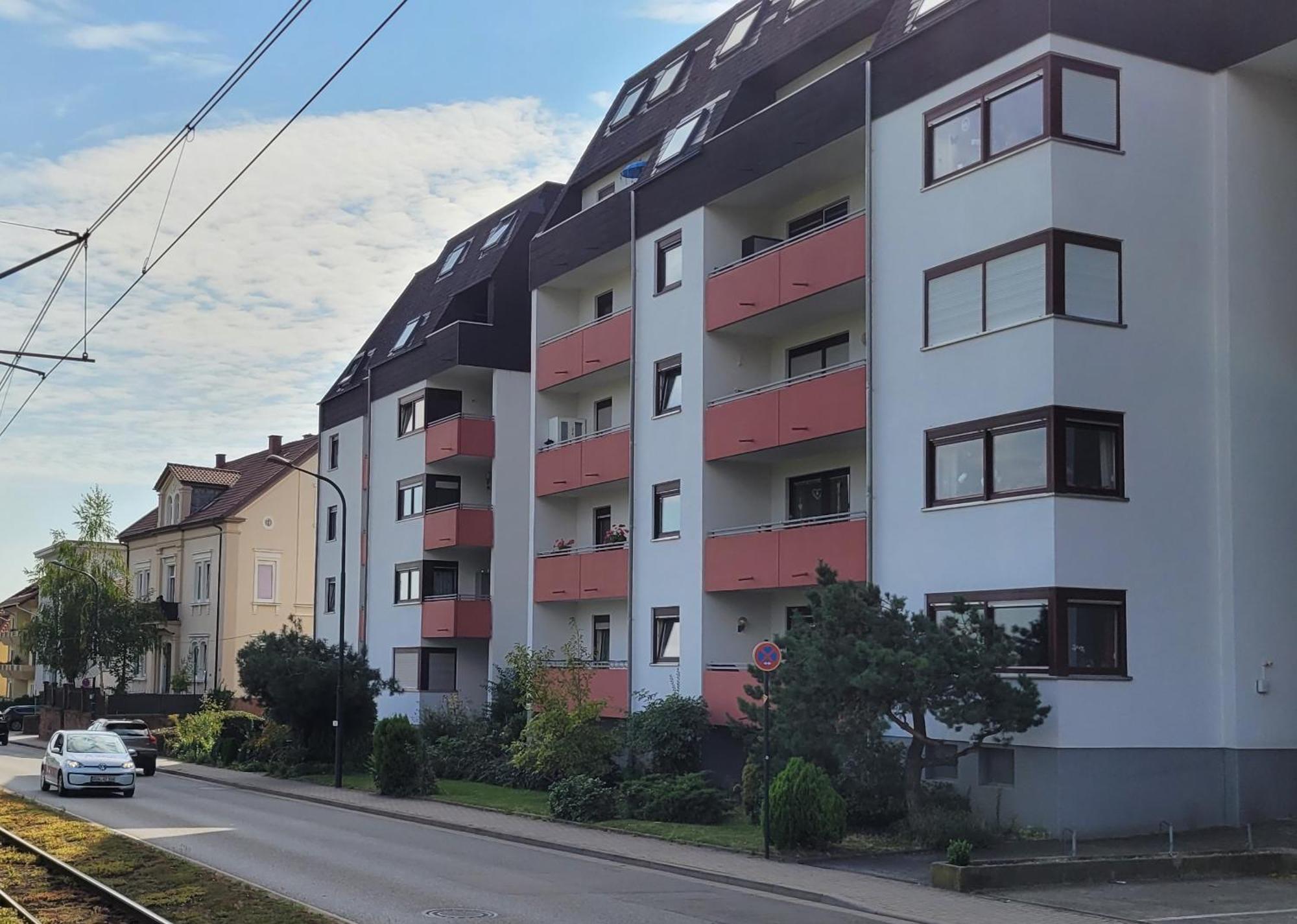 Ihr Bett Mit Blick Auf Die Weinberge Bad Duerkheim Exterior photo